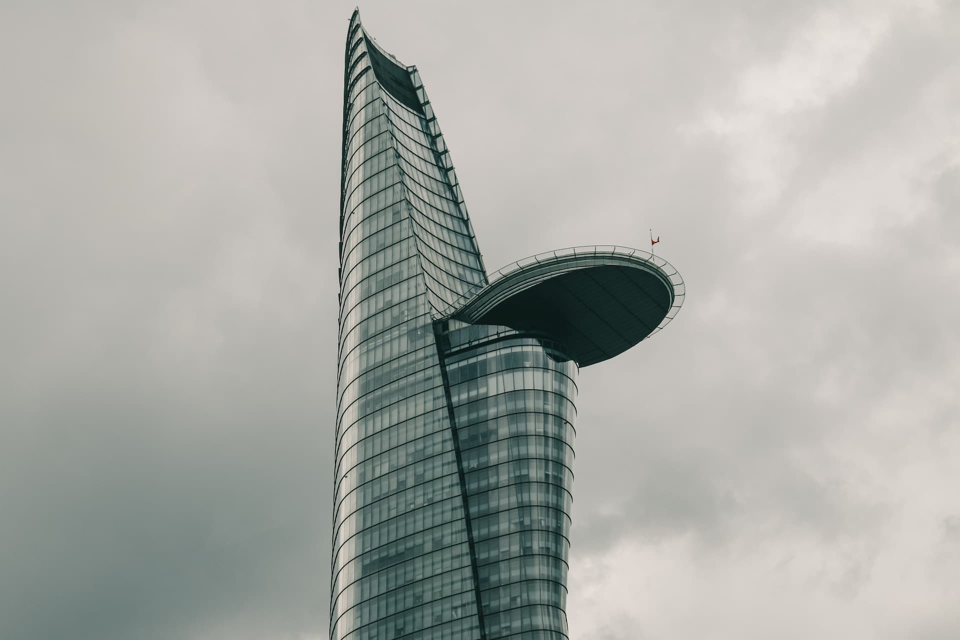 high rise buildings near body of water during daytime