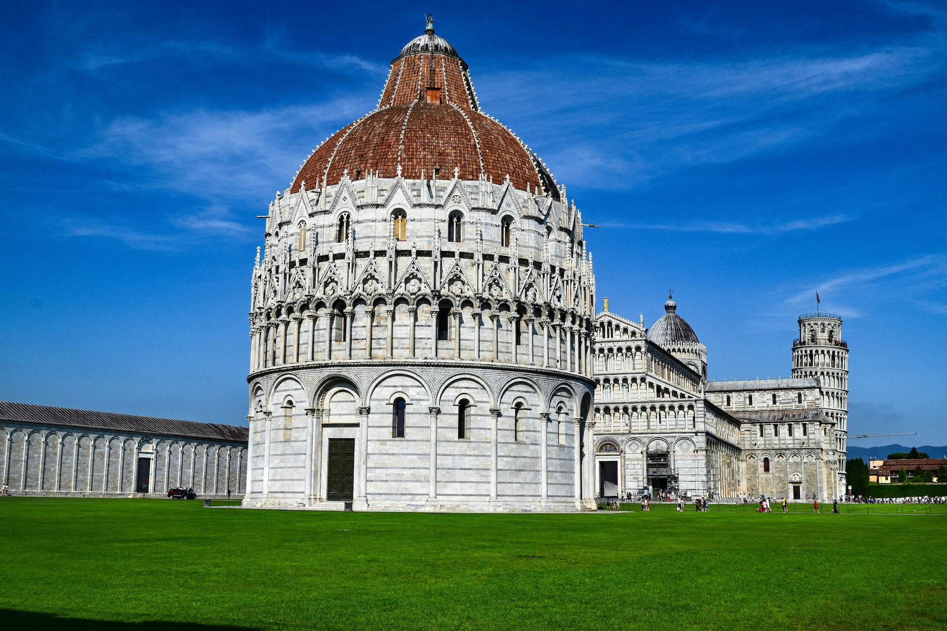 architectural photography of Tower of Pisa