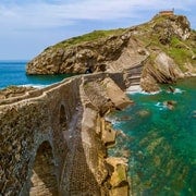 Von Bilbao aus: Tagestour Gaztelugatxe, Bermeo und Gernika