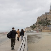 Desde París: Visita guiada de un día al Monte Saint-Michel