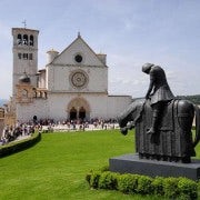 Assisi: Private Walking Tour with St. Francis Basilica