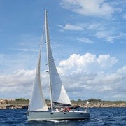 Portocolom: Half-Day Sailing Trip with Tapas and Open Bar