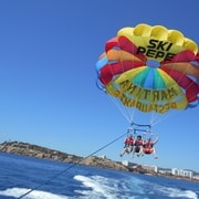 Santa Eulària des Riu: Crucero en Parasailing con Bebidas