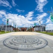 Glasgow: Celtic Park Stadium Tour and Dining Experience