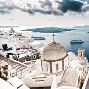 Santorini: Island Highlights Guided Day Trip with Oia Sunset