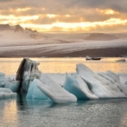 Depuis Reykjavik : Excursion au lagon glaciaire et aux aurores boréales