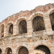 Verona: Tour guidato dell'Arena ad accesso prioritario