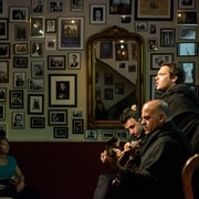 Coimbra: Espectáculo de Fado en Vivo con Copa de Vino de Oporto