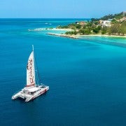 Montego Bay: Crucero en catamarán Reggae con snorkel