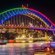 Sydney: Vivid Harbour Cruise with Canapes