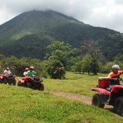 La Fortuna de Arenal: Passeio de quadriciclo pelo vulcão, rio e floresta