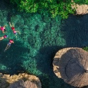 Playa del Carmen: Xcaret Plus Admission with Show and Lunch