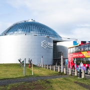 Reykjavík: ônibus hop-on hop-off e ingresso para o Museu Perlan