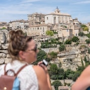 From Aix-en-Provence: Luberon Hilltop Villages Half-Day Tour