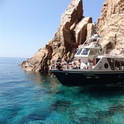 Cargèse: Scandola, Girolata y Piana Tour en barco por la tarde