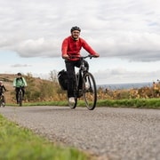 Mezza giornata in bicicletta guidata nel Beaujolais - Mont Brouilly e vino