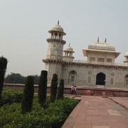Au départ de Rishikesh : 2 jours Taj Mahal Agra Tour