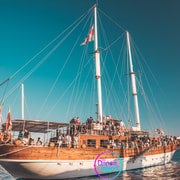 Sliema: Sailboat Party with an Open Bar, Food, and Swimming