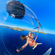 Niza Aventura en Parasailing con vistas a la Riviera Francesa