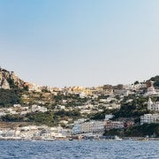 Capri: Island Boat Trip with Grottos