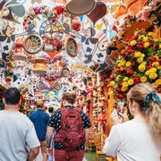 Atenas: Tour gastronómico griego con degustación de mercados y tiendas locales