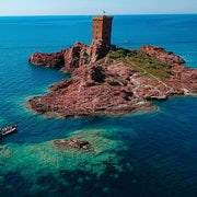 Fréjus: Passeio de barco pelo mar e pelos riachos com mergulho com snorkel e bebidas