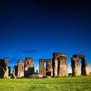 London: Stonehenge Morning or Afternoon Tour Optional Lunch