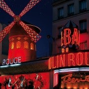 París: ticket para un cabaret del Moulin Rouge con champán