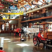 Calgary: 3,5-stündige Bustour durch die Stadt mit Gasoline Alley Museum
