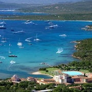 PASEO EN BARCO POR COSTA ESMERALDA Y GALLURA PARA CRUCERISTAS