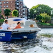 York : Location de bateaux autoguidés