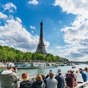 Paris: 1-Hour Seine Cruise starting at the Eiffel Tower