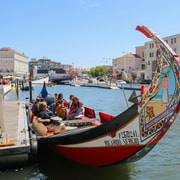 Aveiro : Tour en bateau traditionnel de Moliceiro