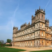 De Londres: Downton Abbey e Village Coach Tour