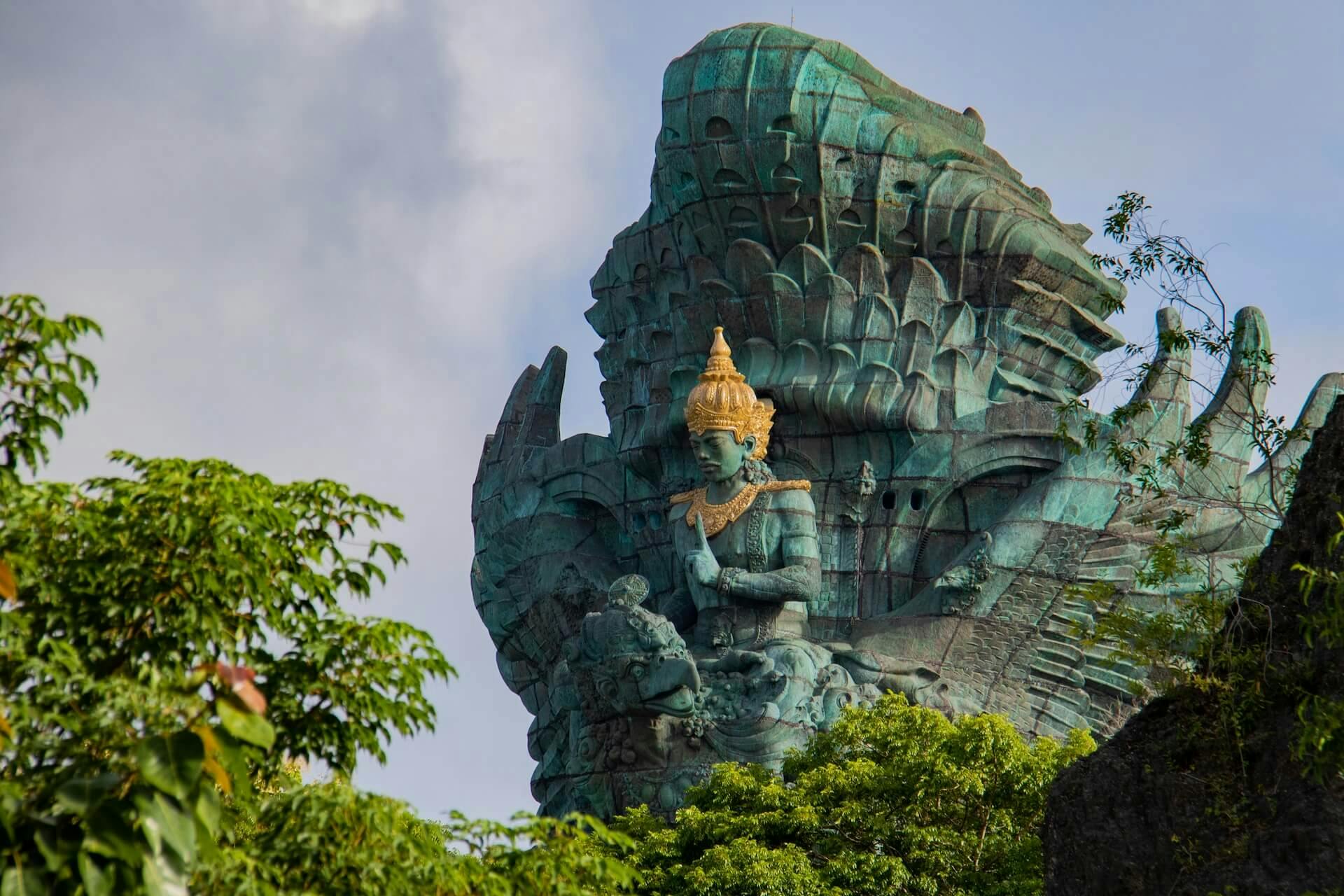 Patung Garuda Wisnu Kencana Bali